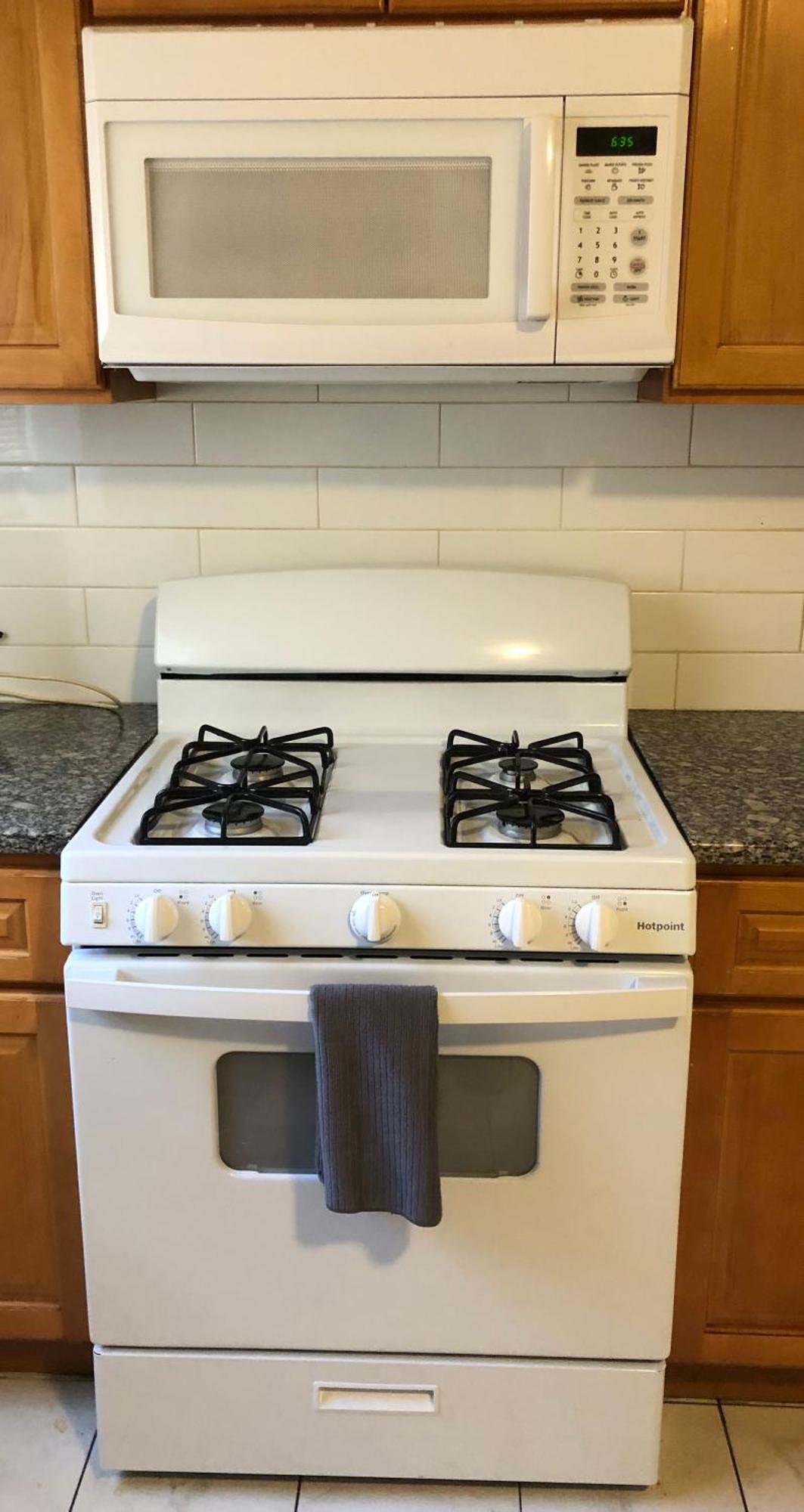 Large And Private Apartment Can Sleep Up To 8 People Comfortably With Direct Nyc Manhattan Train Only 5 Minute Walk Away Elizabeth Exterior foto
